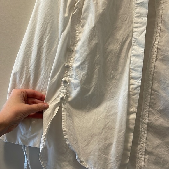 Loft detailed button white button down - Picture 2 of 3